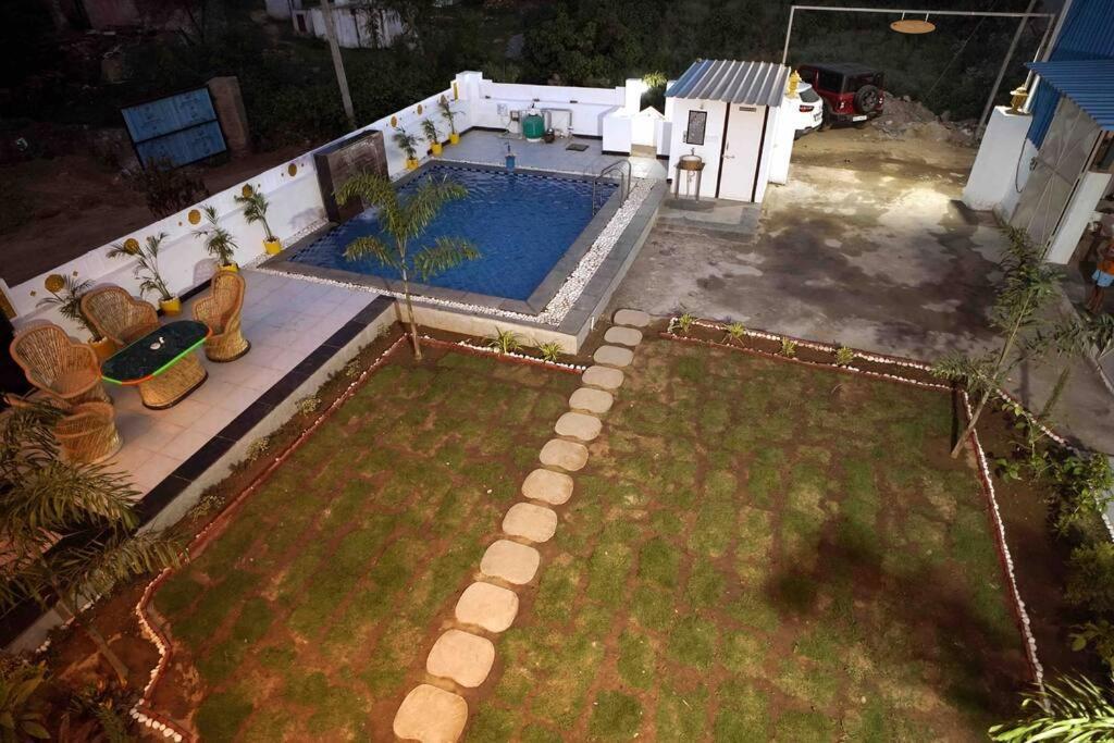 Viraaj Villa อุเดเปอร์ ภายนอก รูปภาพ